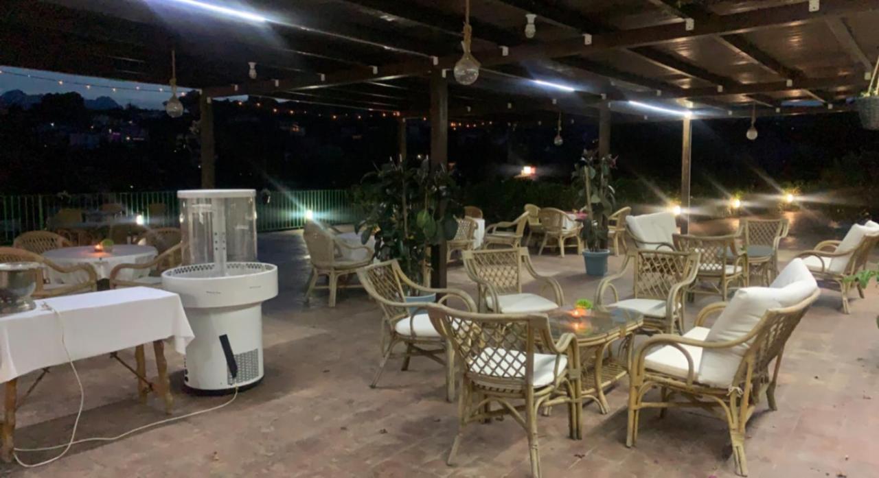 Hotel Restaurant Baladrar Benissa Exterior photo